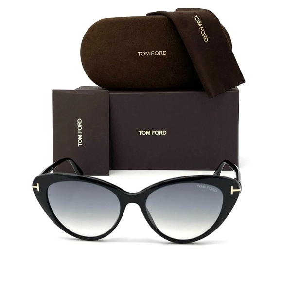Tom Ford HARLOW  FT0869 01B Black / Smoke Gradient 56mm Sunglasses TF0869 - Picture 1 of 4